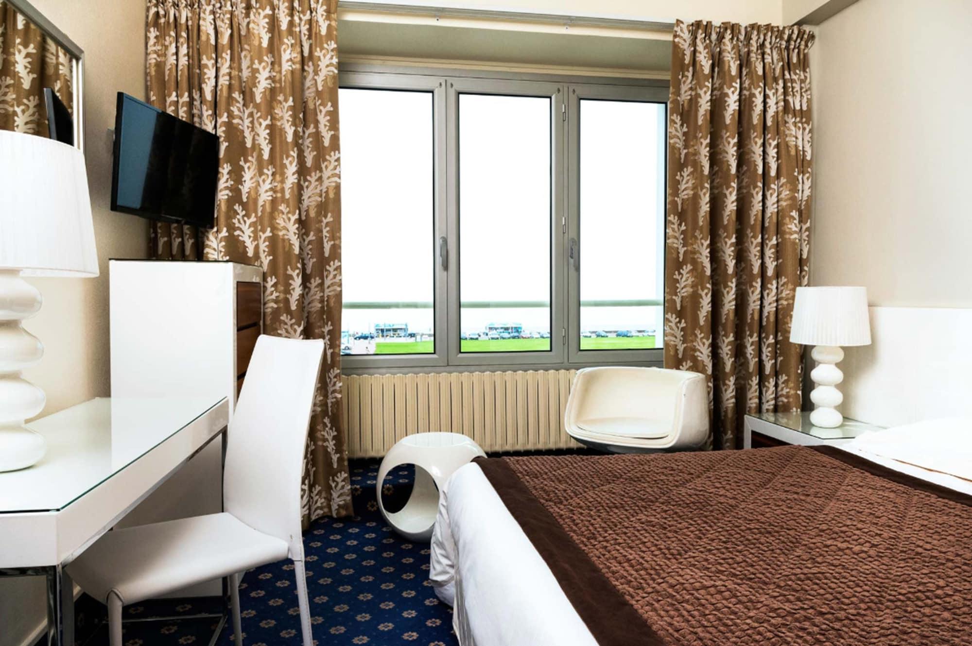 Hotel Aguado Диеп Екстериор снимка