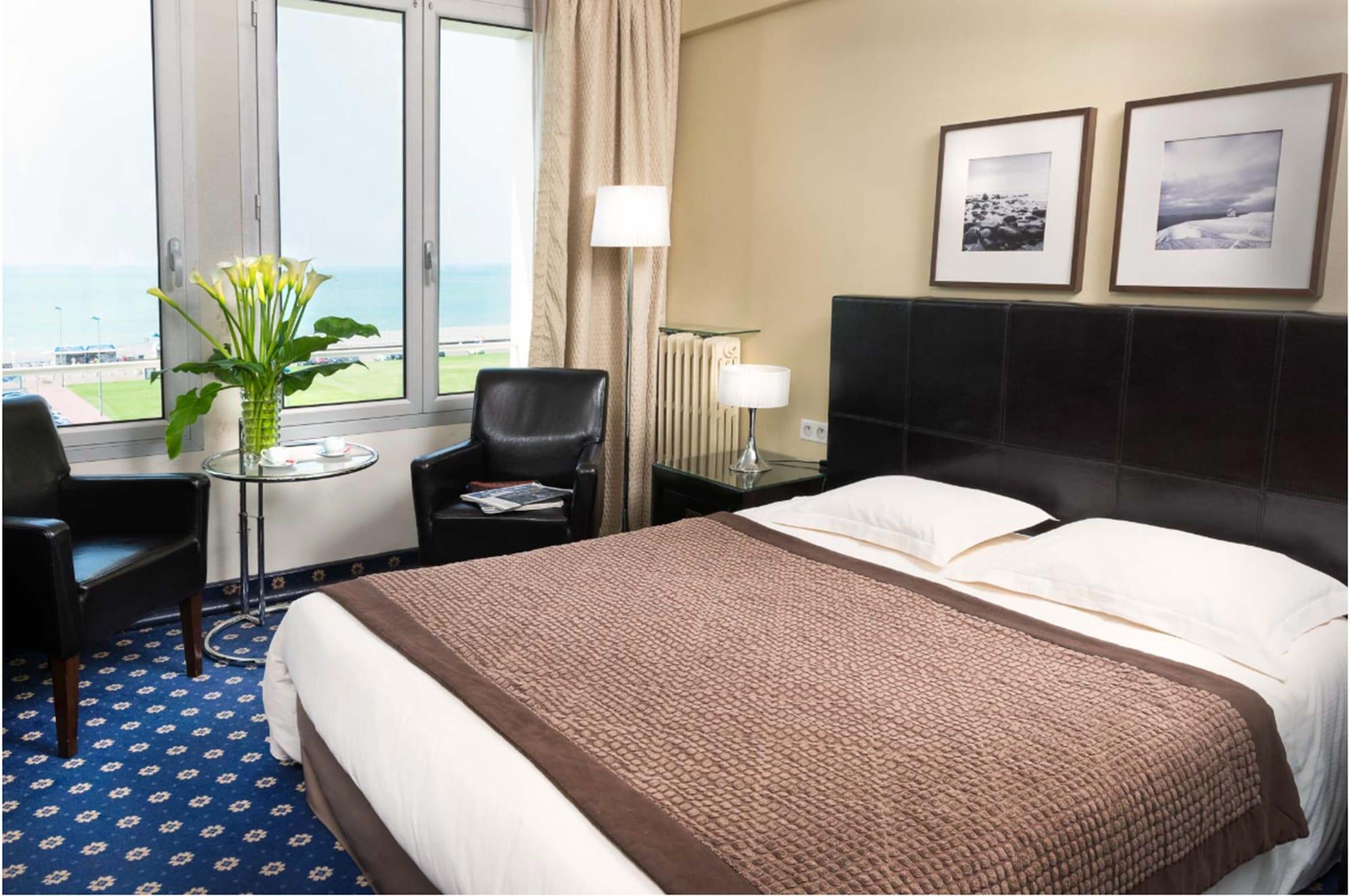 Hotel Aguado Диеп Екстериор снимка