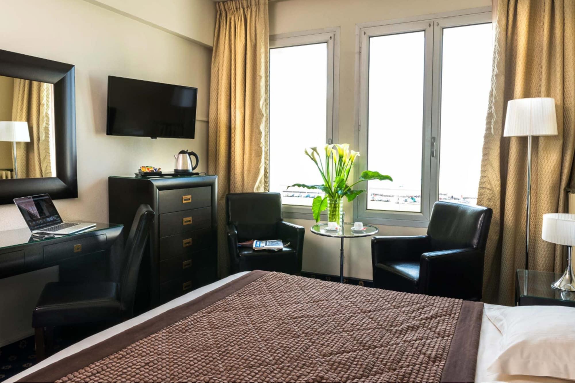 Hotel Aguado Диеп Екстериор снимка